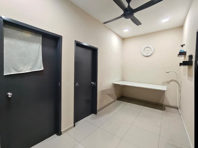 2-storey Terraced House for Sale in Lenggeng (Negeri Sembilan) - Ida Harun - Study - PropertyGuru.com.my