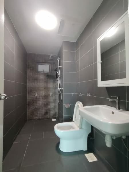 Condominium for Rent at Parkhill Residence - Jeff Tan - Bathroom - PropertyGuru.com.my