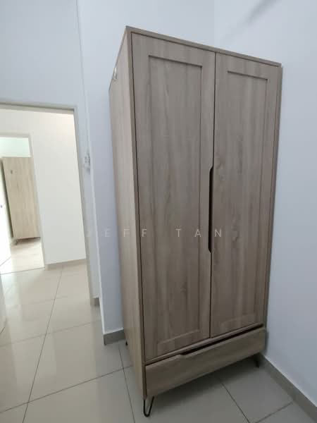 Condominium for Rent at Parkhill Residence - Jeff Tan - Corridor - PropertyGuru.com.my