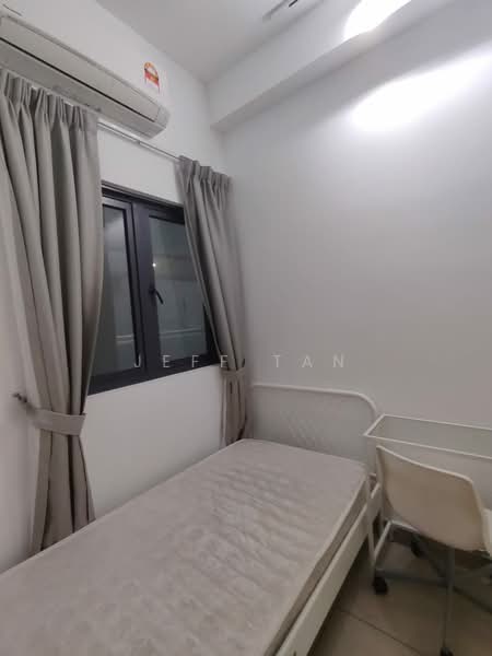 Condominium for Rent at Parkhill Residence - Jeff Tan - Bedroom - PropertyGuru.com.my