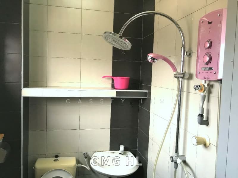 Rumah Teres 2 Tingkat untuk Disewa di Klang (Selangor) - Cassey Lim - Bathroom - PropertyGuru.com.my