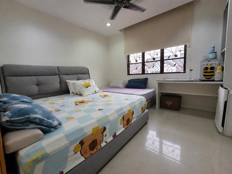 Rumah Teres 2-Tingkat untuk Dijual di Batu 9 (Cheras) - Ken Lew - Bedroom - PropertyGuru.com.my