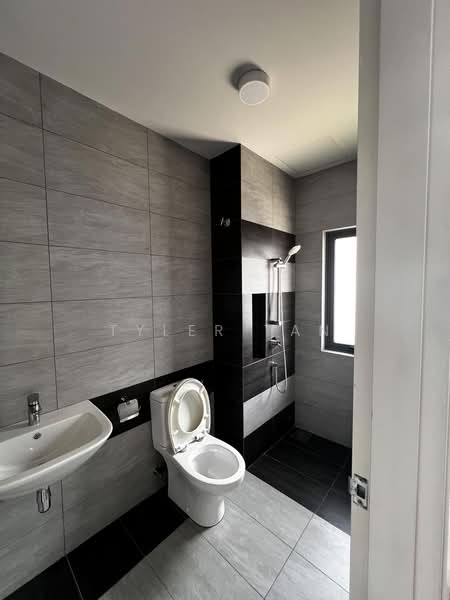 2-storey Terraced House for Sale in Sungai Buloh (Selangor) - Tyler Tan - PropertyGuru.com.my