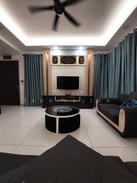 Rumah Teres 2-Tingkat untuk Dijual di Elmina (Shah Alam) - Zann Fauzan - Living Room - PropertyGuru.com.my