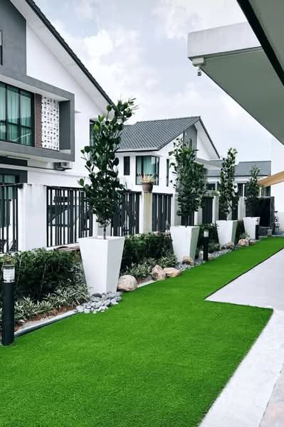 Rumah Teres 2-Tingkat untuk Dijual di Elmina (Shah Alam) - Zann Fauzan - Exterior - PropertyGuru.com.my