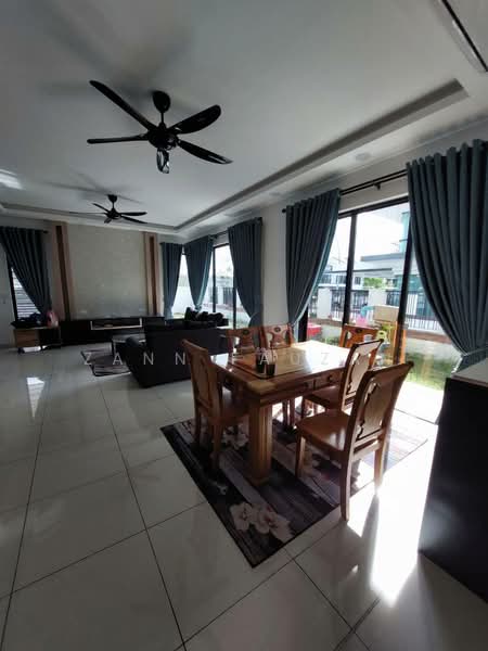 Rumah Teres 2-Tingkat untuk Dijual di Elmina (Shah Alam) - Zann Fauzan - Living Room - PropertyGuru.com.my
