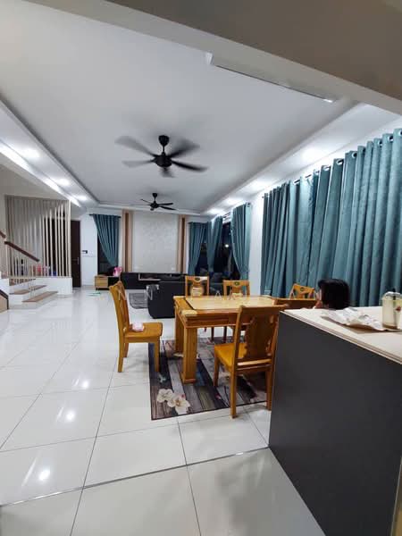 Rumah Teres 2-Tingkat untuk Dijual di Elmina (Shah Alam) - Zann Fauzan - Living Room - PropertyGuru.com.my