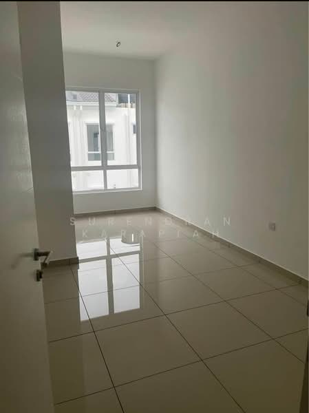 2-storey Terraced House for Sale in Bandar Sri Sendayan (Negeri Sembilan) - Surendran Karapiah - Interior - PropertyGuru.com.my