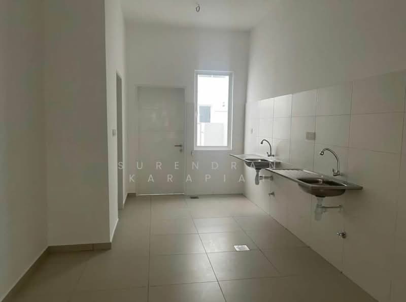 2-storey Terraced House for Sale in Bandar Sri Sendayan (Negeri Sembilan) - Surendran Karapiah - Kitchen - PropertyGuru.com.my
