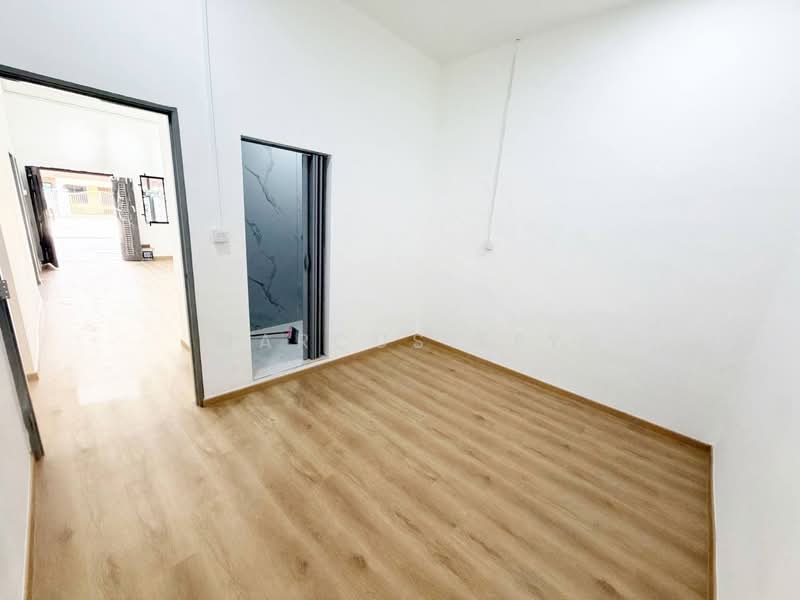 Rumah Berkembar untuk Dijual di Taman Bunga Ros (Tebrau) - Marcus Tey - Interior - PropertyGuru.com.my