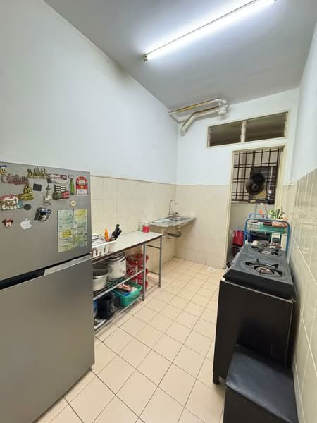 Apartment for Sale at Taman Seri Setanggi - Nellie Lim - Kitchen - PropertyGuru.com.my