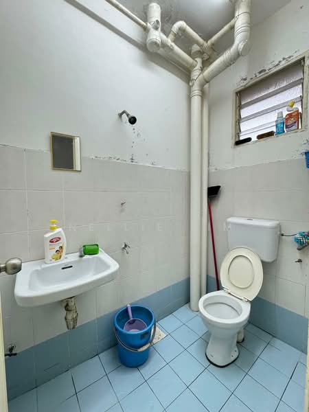 Apartment for Sale at Taman Seri Setanggi - Nellie Lim - Bathroom - PropertyGuru.com.my