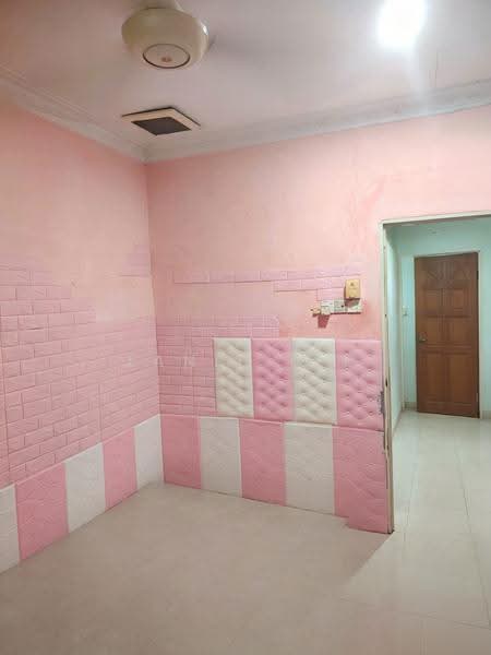 Rumah Teres 2-Tingkat untuk Dijual di Taman Klang Utama (Kapar) - Janie Lee - Bedroom 2 - PropertyGuru.com.my