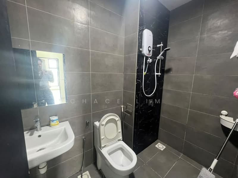 Kondominium untuk Disewa di The Havre Bukit Jalil - Chace Lim - Bathroom - PropertyGuru.com.my