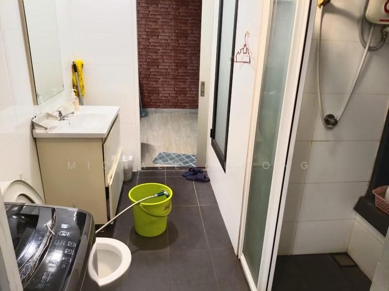Service Residence for Rent at Halo Sunday @ Empire City - Michael Choong - Bathroom - PropertyGuru.com.my