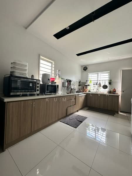 2-storey Terraced House for Rent in Cybersouth (Dengkil) - Jeevan Selva Kumar - Kitchen - PropertyGuru.com.my