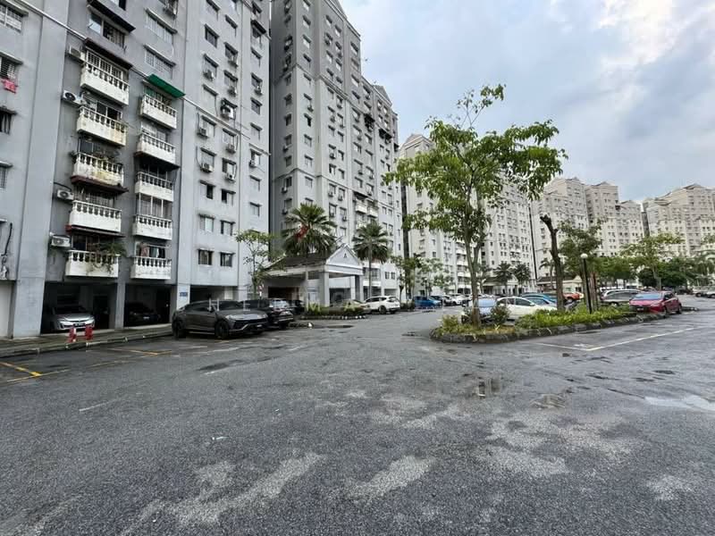Pangsapuri untuk Dijual di Avenue Court - Sherman Tan - Exterior - PropertyGuru.com.my