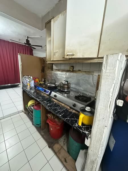 Apartment for Sale at USJ 1 - JK Leong - Kitchen - PropertyGuru.com.my