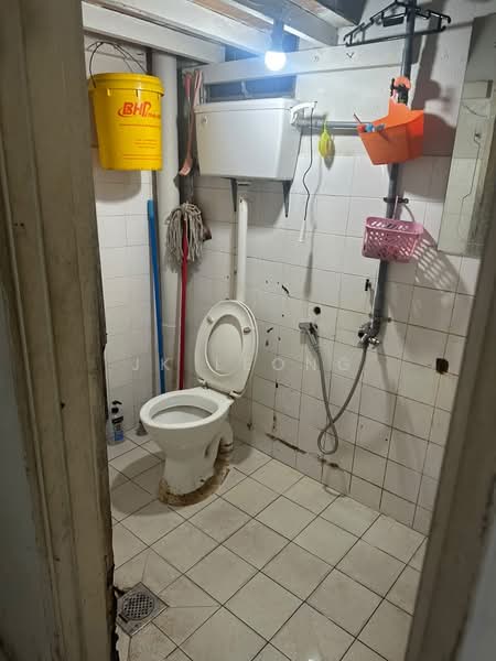Apartment for Sale at USJ 1 - JK Leong - Bathroom - PropertyGuru.com.my