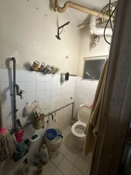 Apartment for Sale at USJ 1 - JK Leong - Bathroom - PropertyGuru.com.my