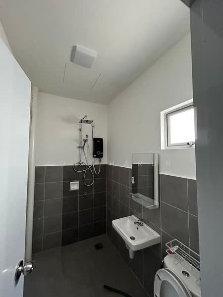 Rumah Teres 2 Tingkat untuk Dijual di Taman Bestari Perdana (Pasir Gudang) - Adli Harun - PropertyGuru.com.my