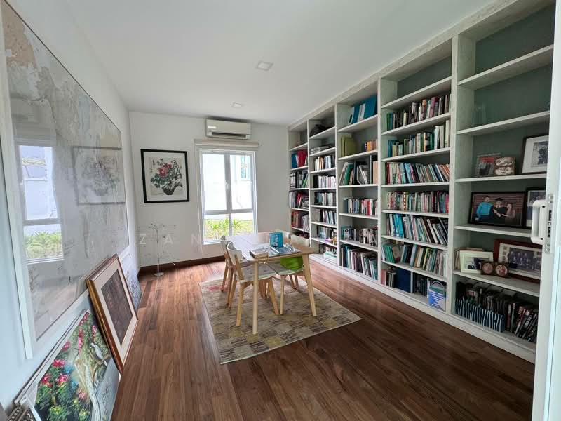 Bungalow for Sale in Kayangan Heights (Shah Alam) - Zann Fauzan - Study - PropertyGuru.com.my
