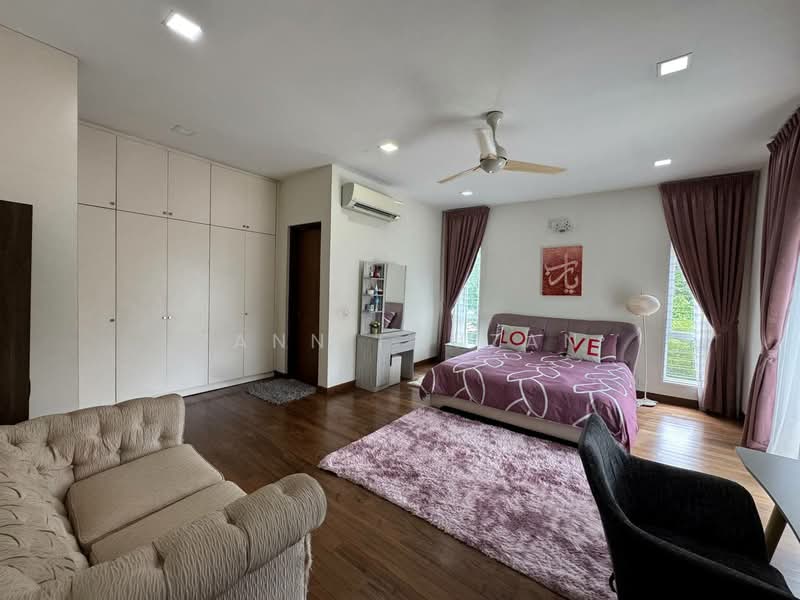 Bungalow for Sale in Kayangan Heights (Shah Alam) - Zann Fauzan - Bedroom - PropertyGuru.com.my
