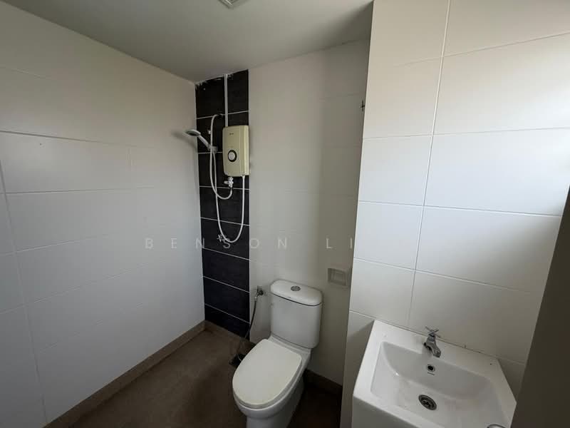 Terraced House for Sale in Kuala Selangor (Selangor) - Benson Lian - Bathroom - PropertyGuru.com.my