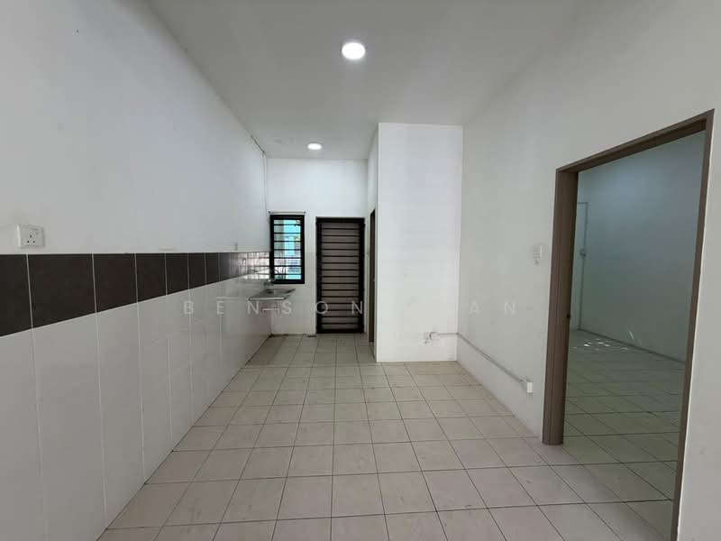Terraced House for Sale in Kuala Selangor (Selangor) - Benson Lian - Kitchen - PropertyGuru.com.my