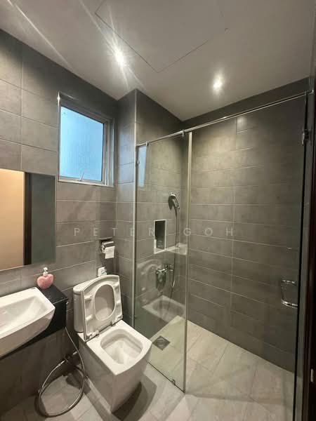 Service Residence for Sale at Paragon Suites @ CIQ - Peter Goh - Bathroom - PropertyGuru.com.my