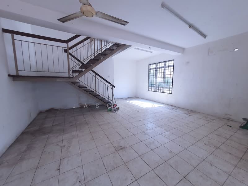 Rumah Teres 2 Tingkat untuk Dijual di Taman Puncak Jalil (Seri Kembangan) - Jason Tan - Interior - PropertyGuru.com.my