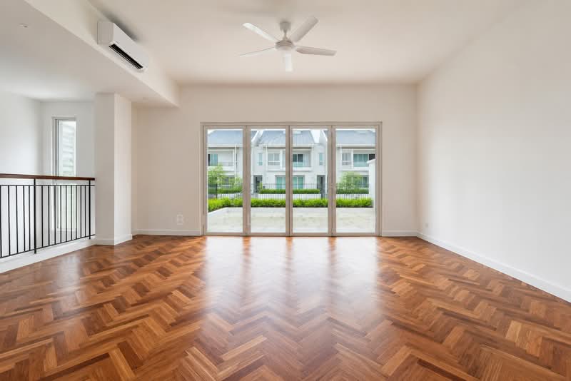 Rumah Teres 3 Tingkat untuk Dijual di Seri Tanjung Pinang (Tanjung Tokong) - Billy Teh - Living Room - PropertyGuru.com.my