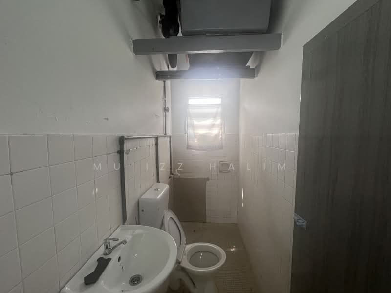 Flat for Sale at Flat Taman Alam Megah - Mu'izz Halim - PropertyGuru.com.my