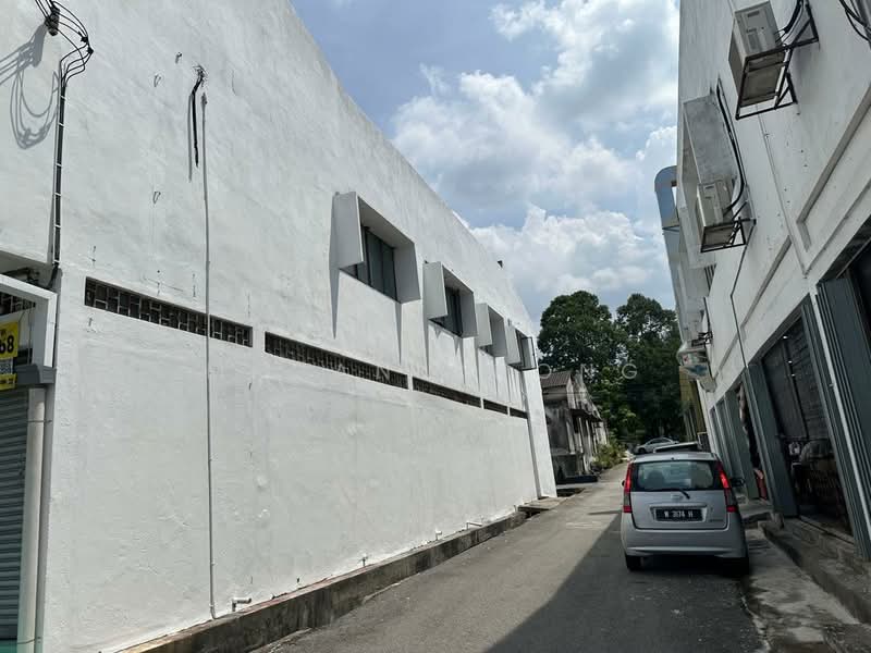 Shop for Rent in Taman Bukit Kuchai (Bandar Kinrara) - Megan Chong - Exterior - PropertyGuru.com.my