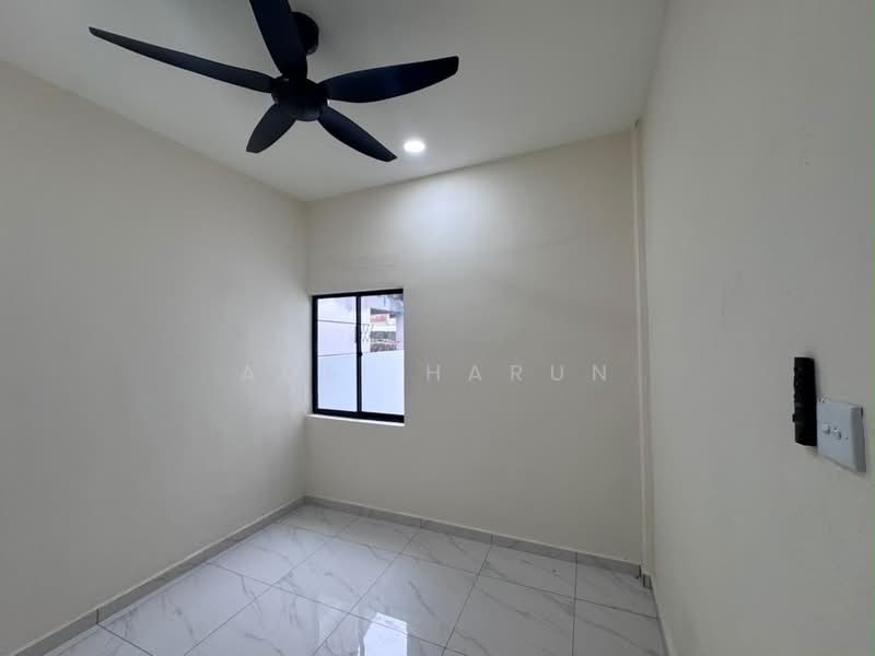 Semi-Detached House for Sale in Taman Delima (Tebrau) - Adli Harun - PropertyGuru.com.my