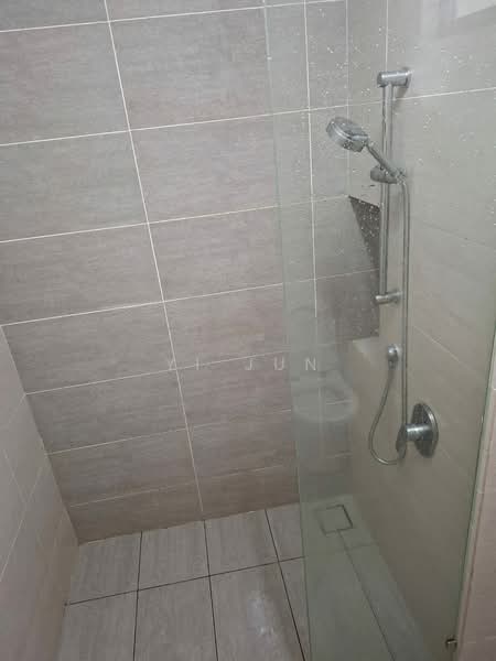 Servis Apartment untuk Disewa di Citizen @ Old Klang Road - Yi Jun - Bathroom - PropertyGuru.com.my