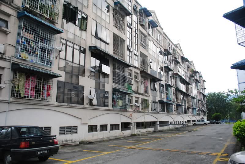 Pangsapuri untuk Dijual di Taman Lembah Maju 600 Apartment - Bryan Cho - Exterior - PropertyGuru.com.my