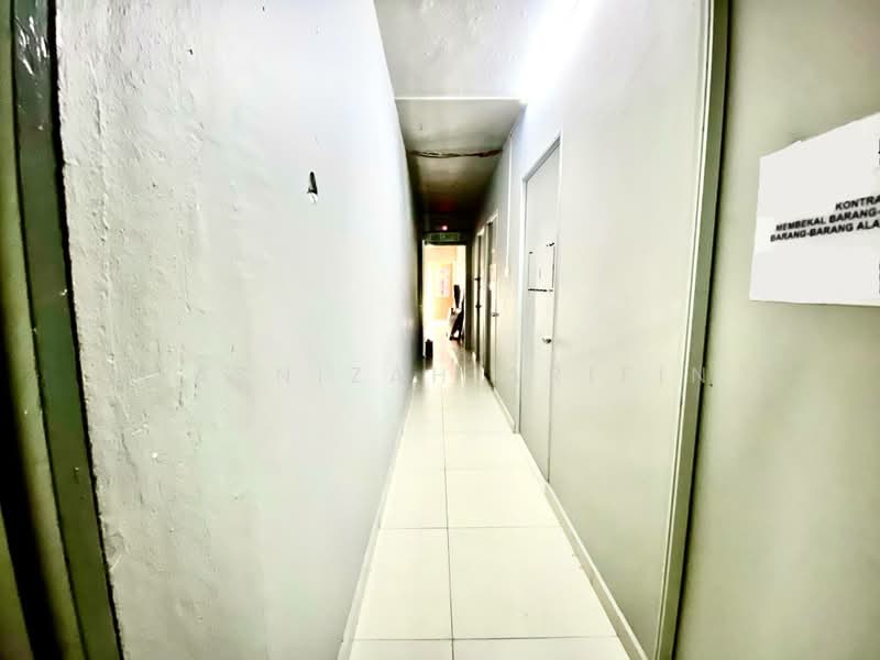 Kedai untuk Dijual di Bandar Tun Razak (Cheras) - Masnizah Arifin - Corridor - PropertyGuru.com.my
