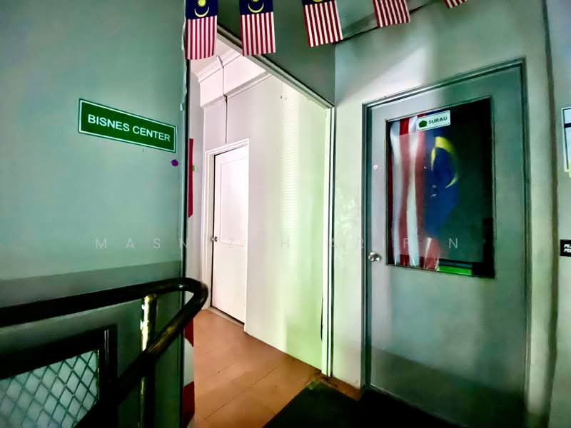 Kedai untuk Dijual di Bandar Tun Razak (Cheras) - Masnizah Arifin - Corridor - PropertyGuru.com.my