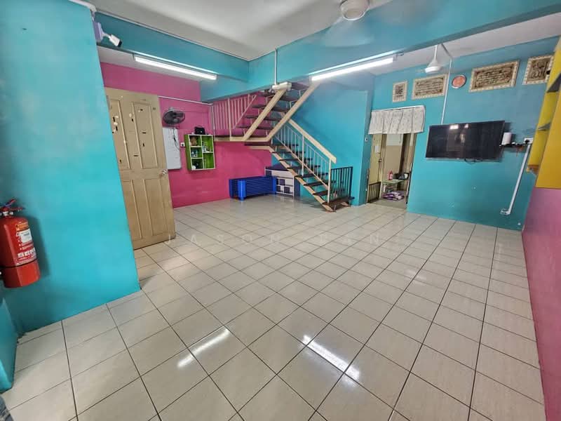 Rumah Teres 2 Tingkat untuk Dijual di Taman Puncak Jalil (Seri Kembangan) - Jason Tan - Interior - PropertyGuru.com.my