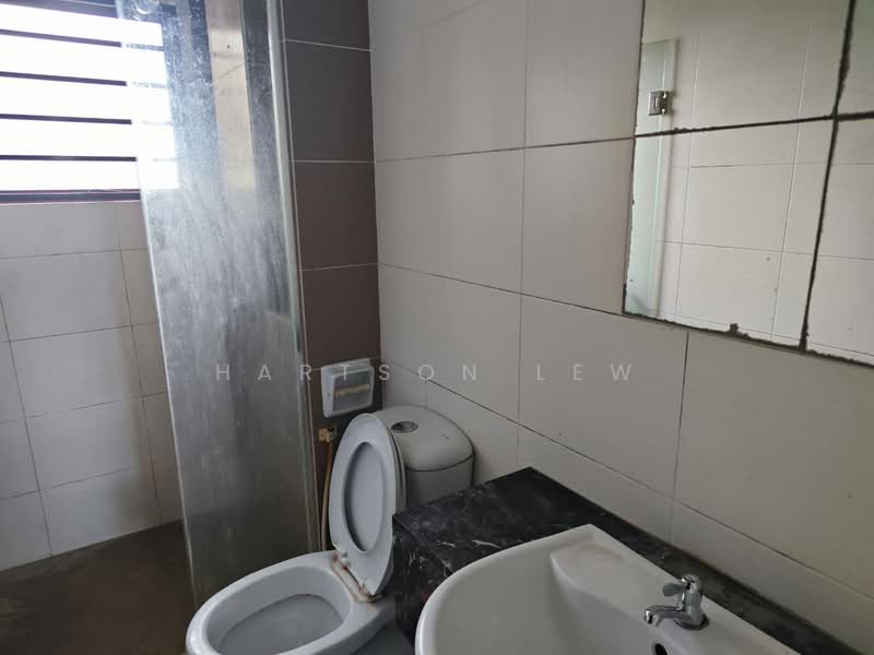 Apartment for Rent at Desa Idaman Residences - Hartson Lew - Bathroom - PropertyGuru.com.my