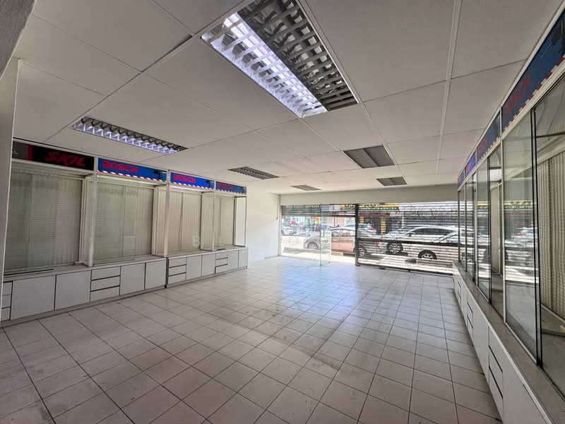 Kedai / Pejabat untuk Dijual di Melaka City (Melaka) - BL Bong - PropertyGuru.com.my