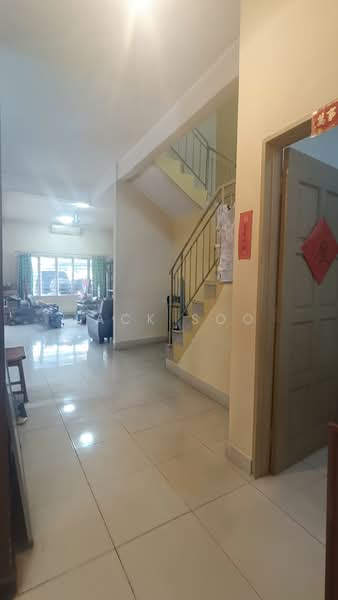 Rumah Teres 2 Tingkat untuk Dijual di Taman Damai Utama (Bandar Kinrara) - Jack Soo - Living Room - PropertyGuru.com.my