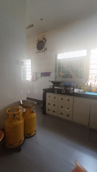 Rumah Teres 2 Tingkat untuk Dijual di Taman Damai Utama (Bandar Kinrara) - Jack Soo - Kitchen - PropertyGuru.com.my