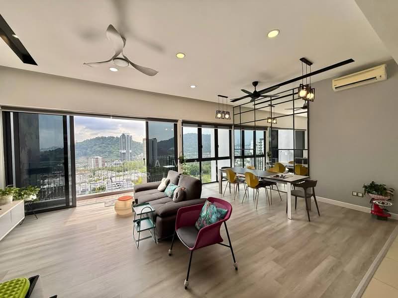Kondominium untuk Dijual di 16 Quartz Sky Villa - Keasavan Hari Krishnan - Living Room - PropertyGuru.com.my
