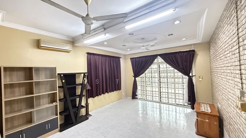 Rumah Banglo untuk Disewa di Taman Johor Jaya (Johor Bahru) - Ms Tham - PropertyGuru.com.my