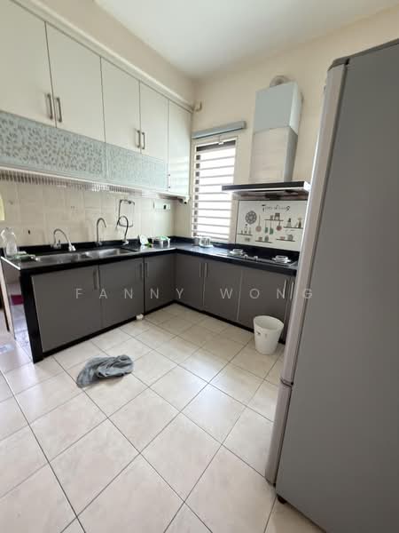 3-storey Terraced House for Sale in Taman Desa Green (Jelutong) - Fanny Wong - Kitchen - PropertyGuru.com.my