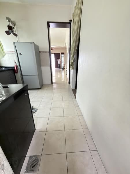 3-storey Terraced House for Sale in Taman Desa Green (Jelutong) - Fanny Wong - Interior - PropertyGuru.com.my