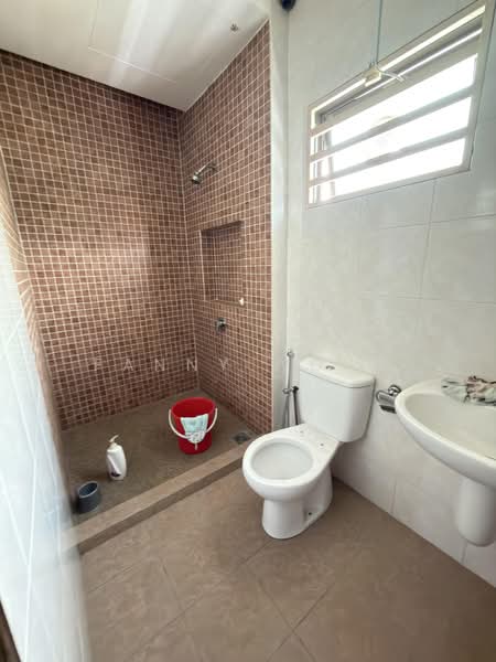 3-storey Terraced House for Sale in Taman Desa Green (Jelutong) - Fanny Wong - PropertyGuru.com.my