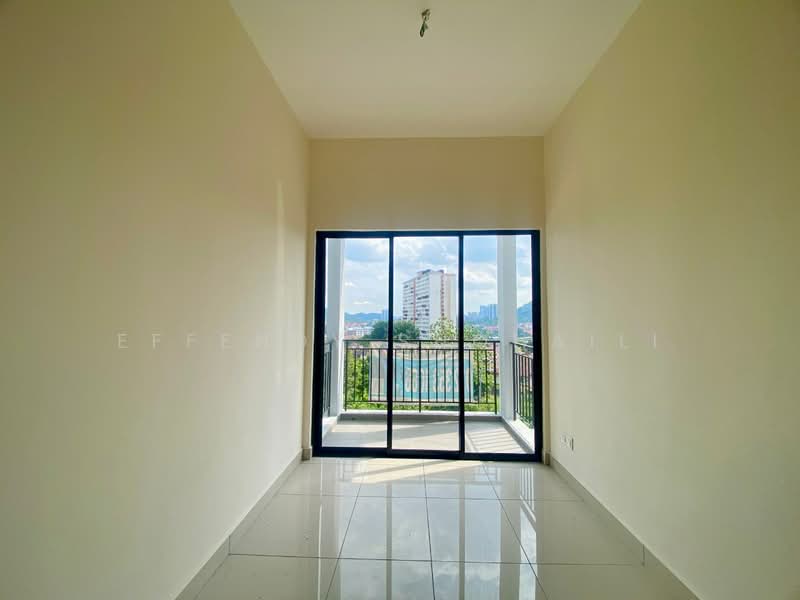 Rumah Teres 3 Tingkat untuk Dijual di Ampang (Selangor) - Effendy Shohaili - Balcony - PropertyGuru.com.my
